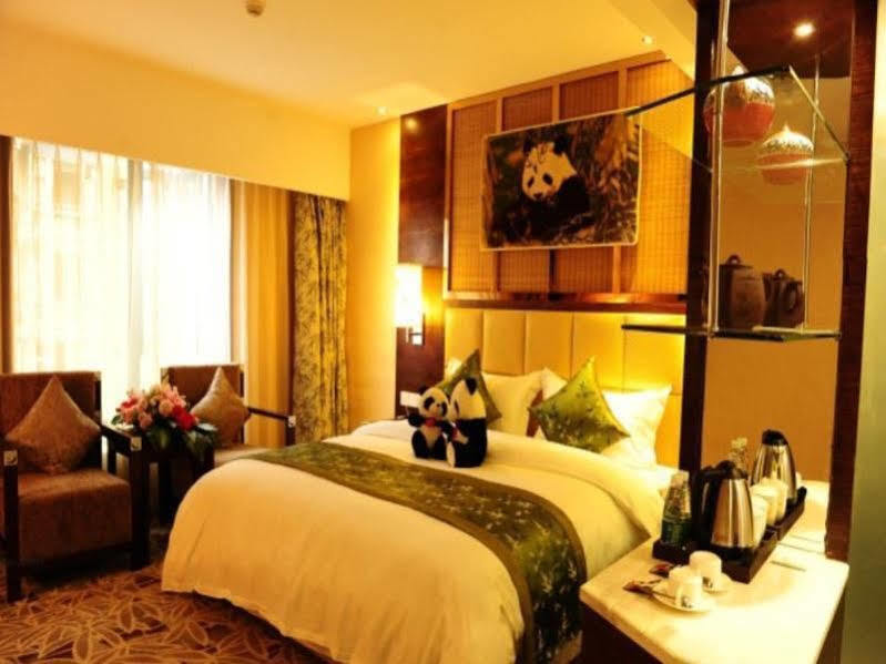 Chengdu Panda Prince Culture Hotel Zewnętrze zdjęcie
