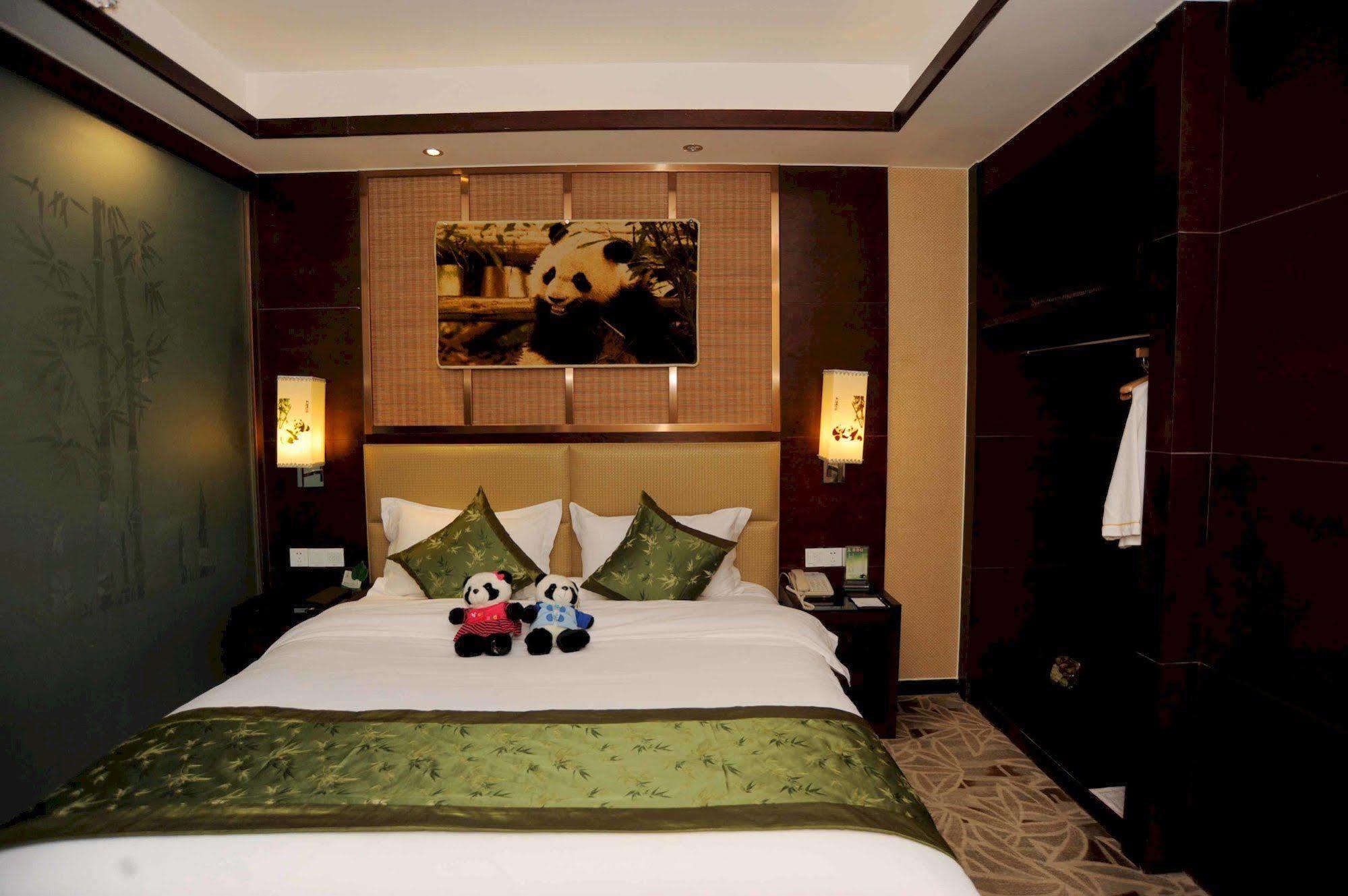 Chengdu Panda Prince Culture Hotel Zewnętrze zdjęcie