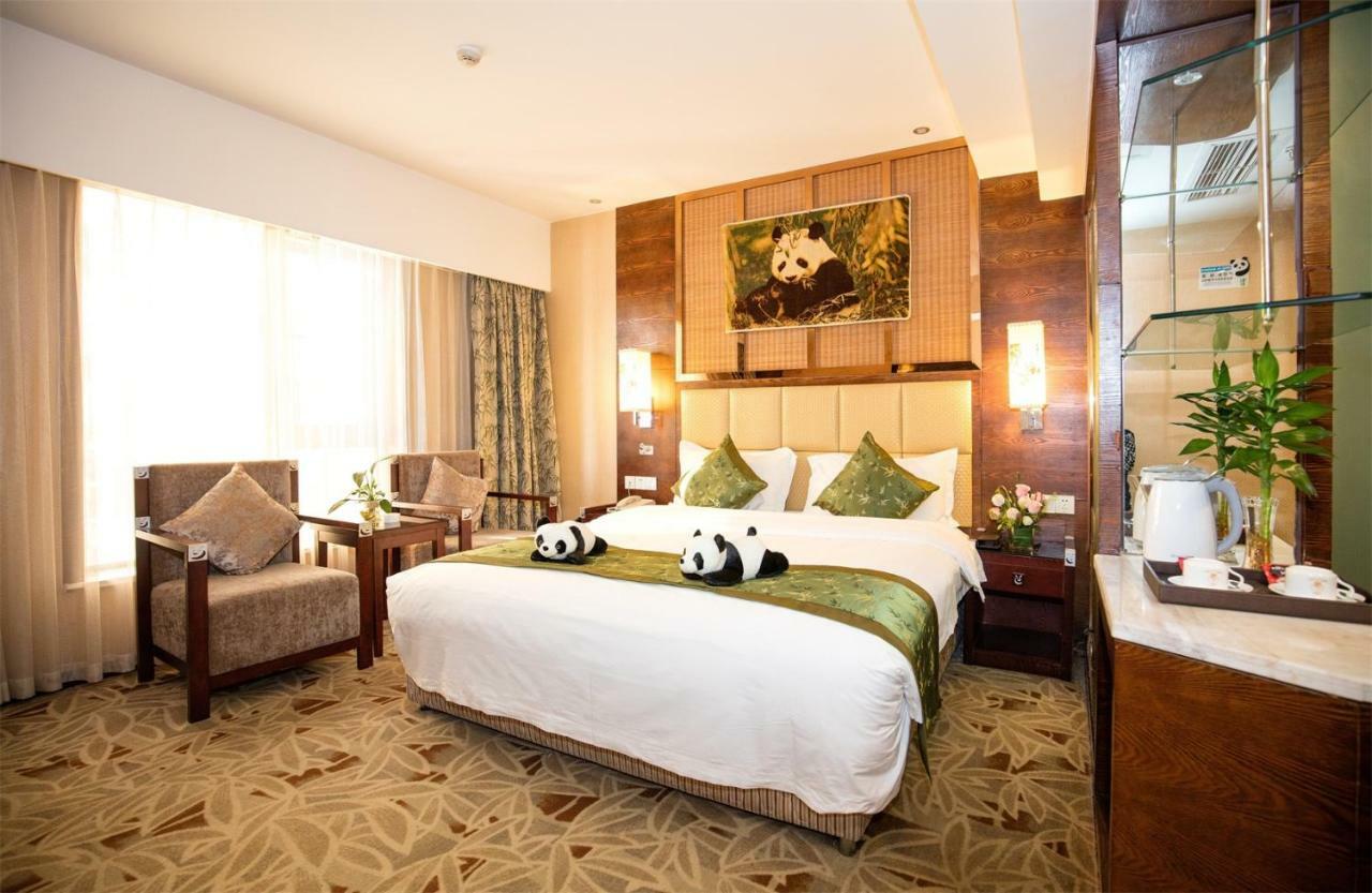 Chengdu Panda Prince Culture Hotel Zewnętrze zdjęcie