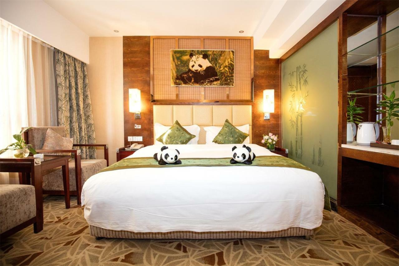 Chengdu Panda Prince Culture Hotel Zewnętrze zdjęcie