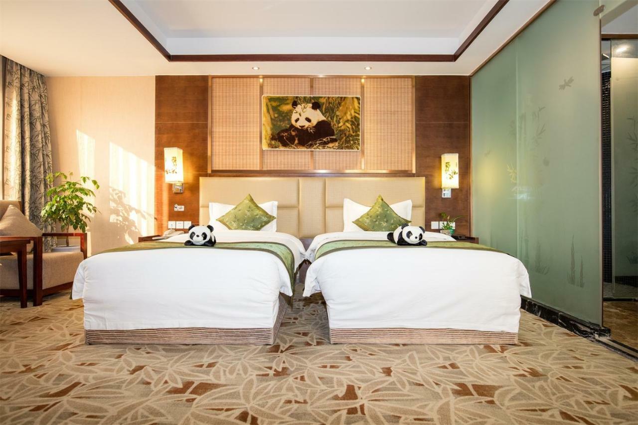 Chengdu Panda Prince Culture Hotel Zewnętrze zdjęcie