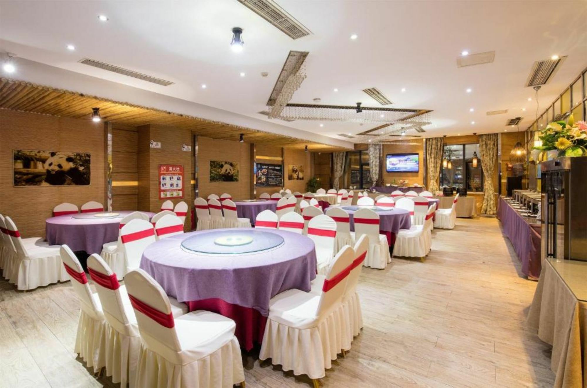 Chengdu Panda Prince Culture Hotel Zewnętrze zdjęcie